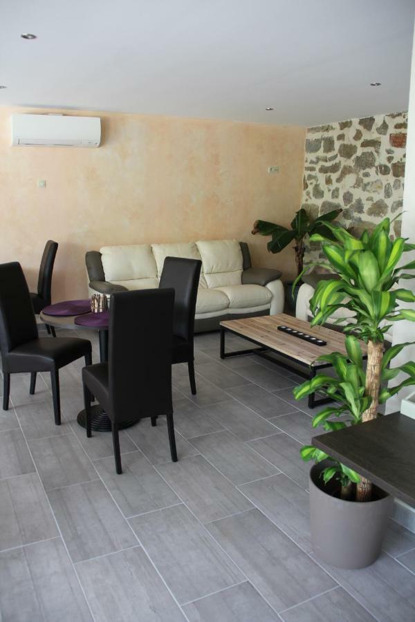 Les Jardins De Soulane B&B - Adults Only Belcastel-et-Buc Buitenkant foto