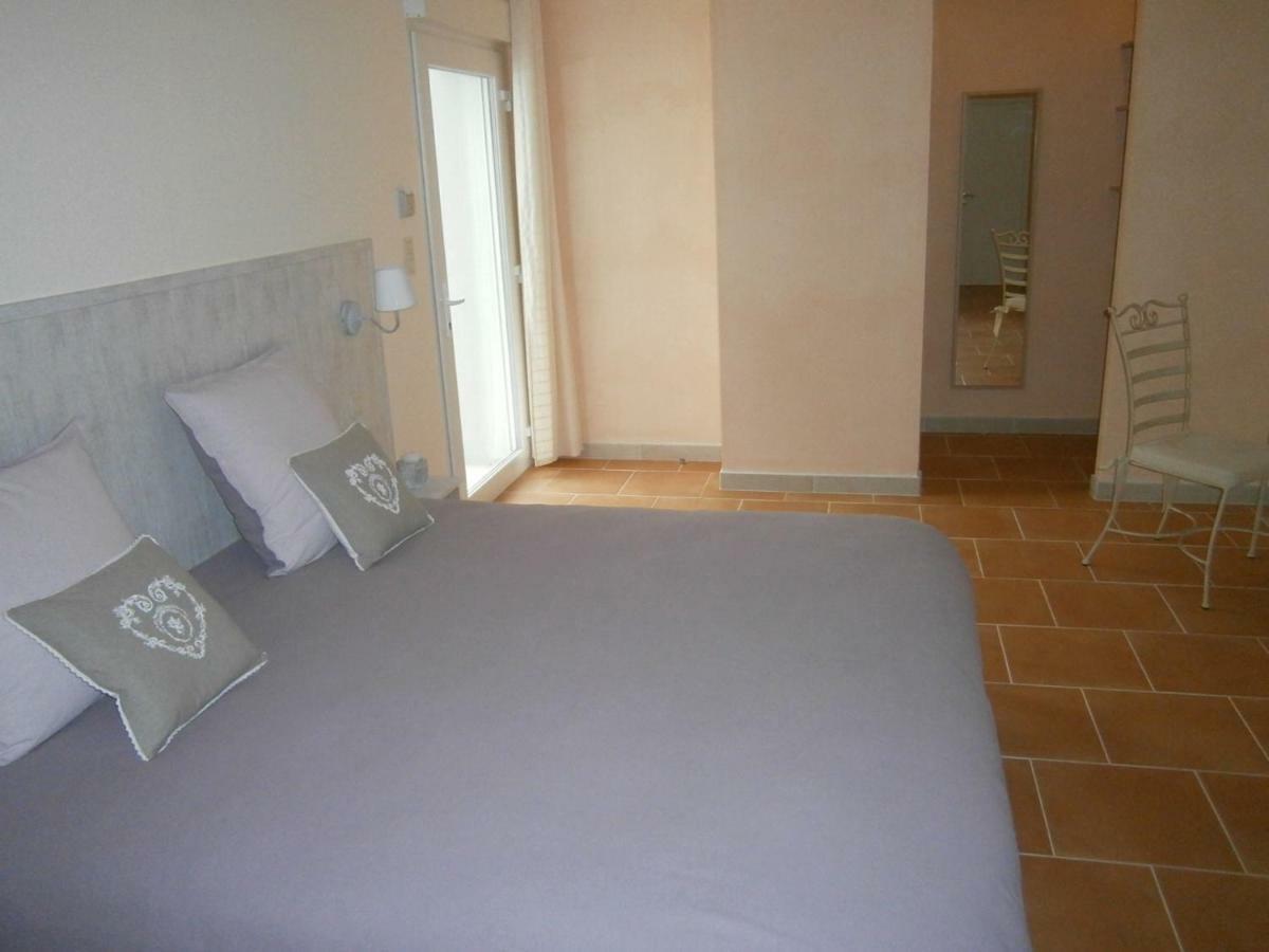 Les Jardins De Soulane B&B - Adults Only Belcastel-et-Buc Buitenkant foto